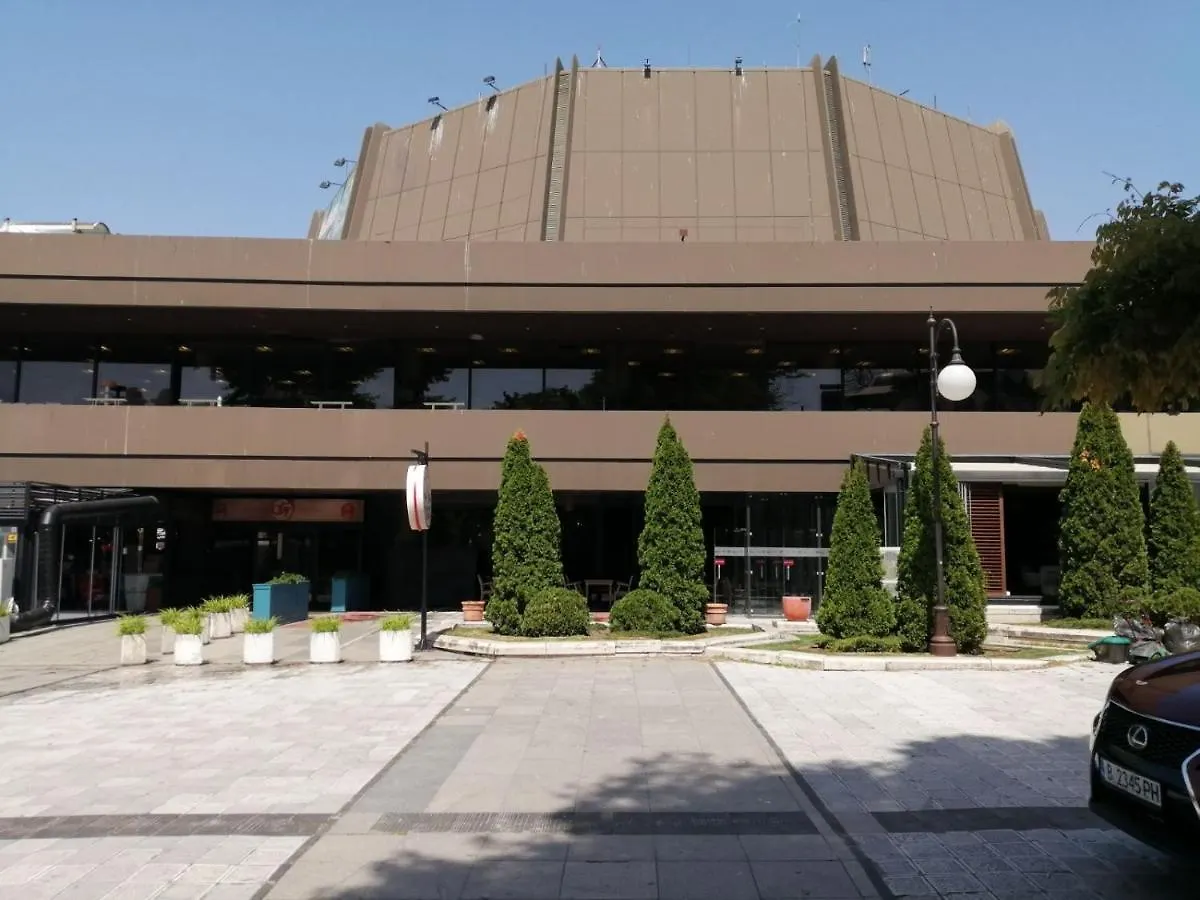 Top Center Apartment And Rooms Varna 0*,